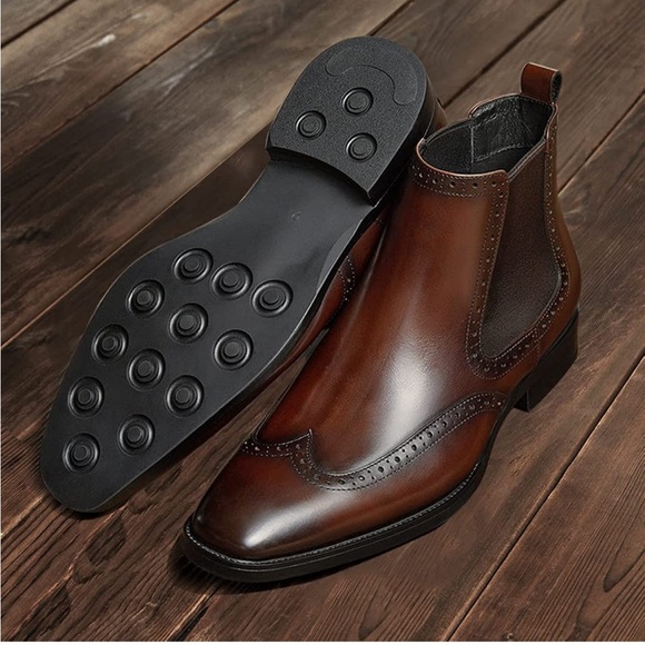 Other - BRAND NEW MENS STYLISH BROWN FALL CHELSEA BOOTS NWT